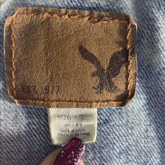 American Eagle Mixed Media Distressed Denim Jacket - Picture 6 of 7